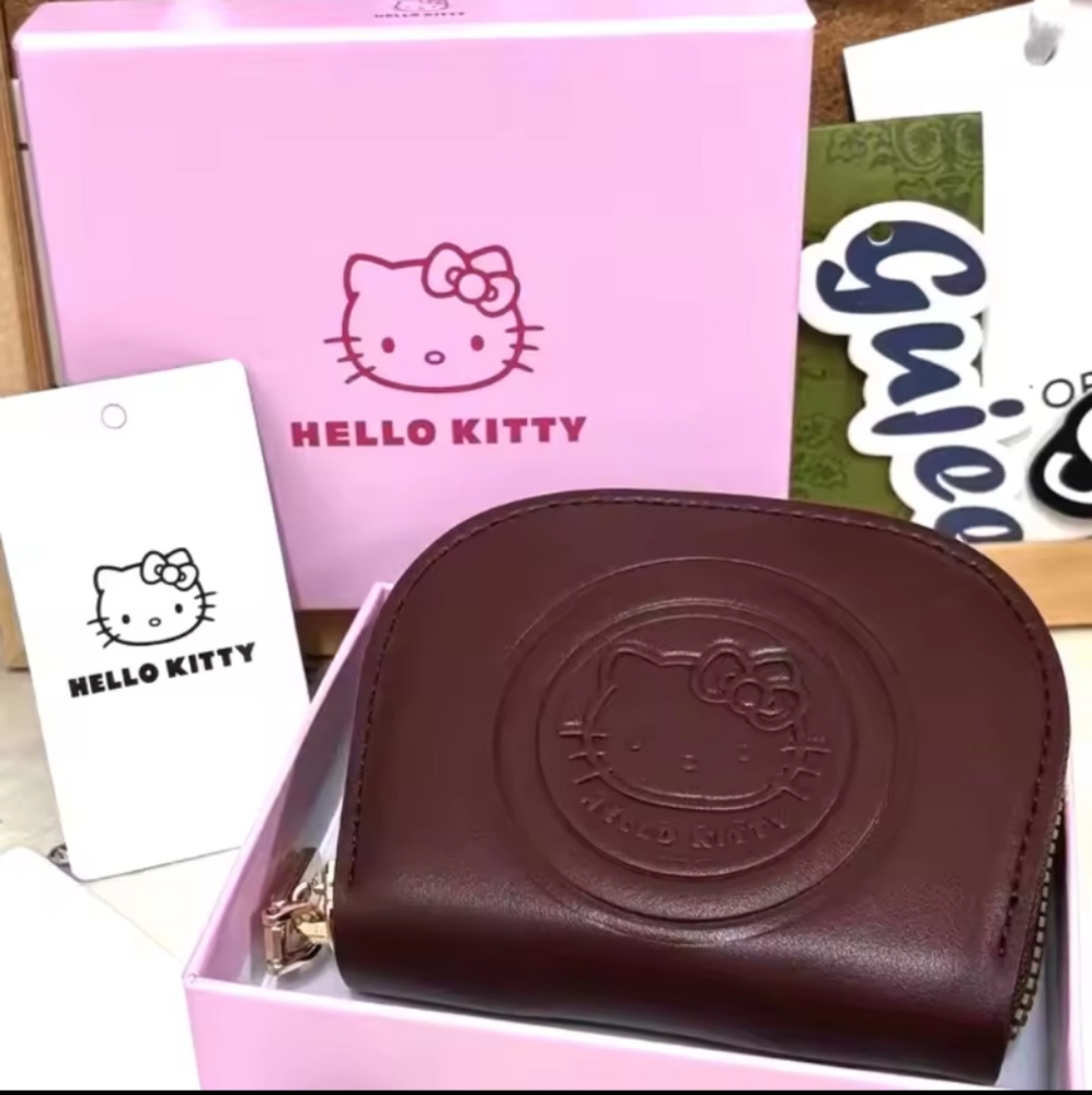 🆕 📢📢Last One📢📢 Hello Kitty Vintage Leather Card Holder/Wallet